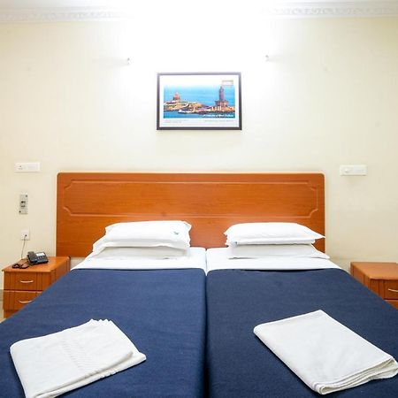 Hotel Tamilnadu -Trichy Tiruchirappalli ภายนอก รูปภาพ