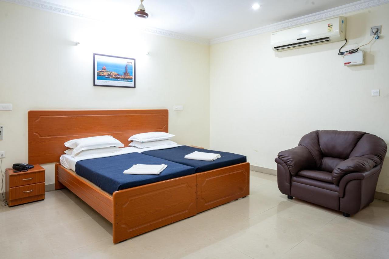 Hotel Tamilnadu -Trichy Tiruchirappalli ภายนอก รูปภาพ
